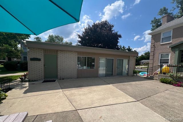 33241 Fargo Street 67, Livonia, MI 48152