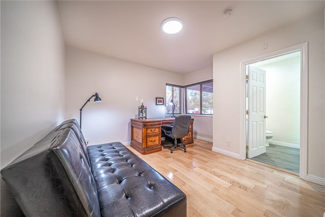 23230 Ladrillo, Woodland Hills, CA 91367