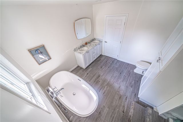 23230 Ladrillo, Woodland Hills, CA 91367