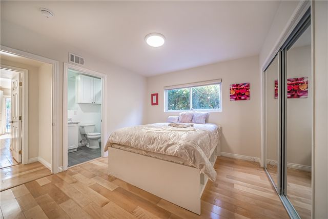 23230 Ladrillo, Woodland Hills, CA 91367