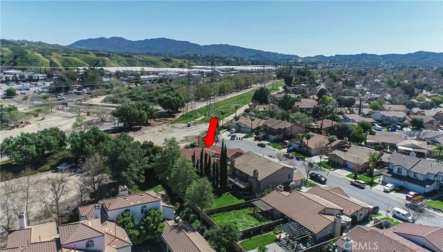 23405 Gaucho Court, Valencia, CA 91355