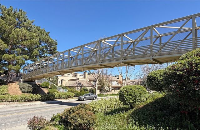 23405 Gaucho Court, Valencia, CA 91355