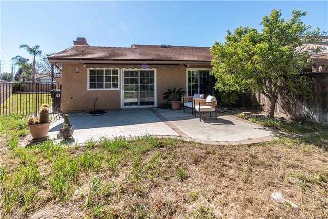 23405 Gaucho Court, Valencia, CA 91355