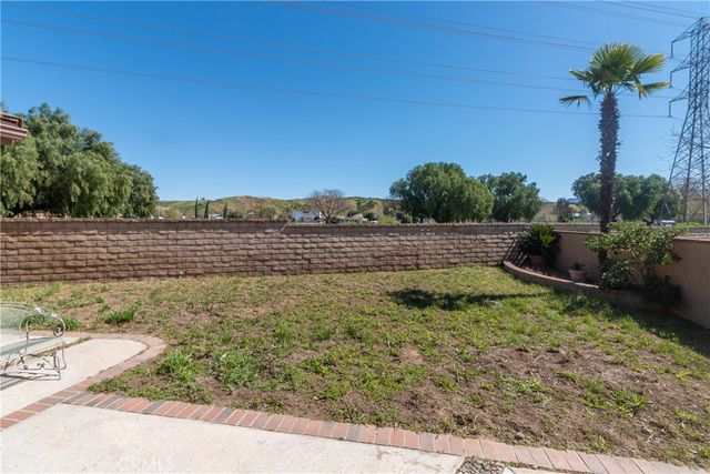 23405 Gaucho Court, Valencia, CA 91355