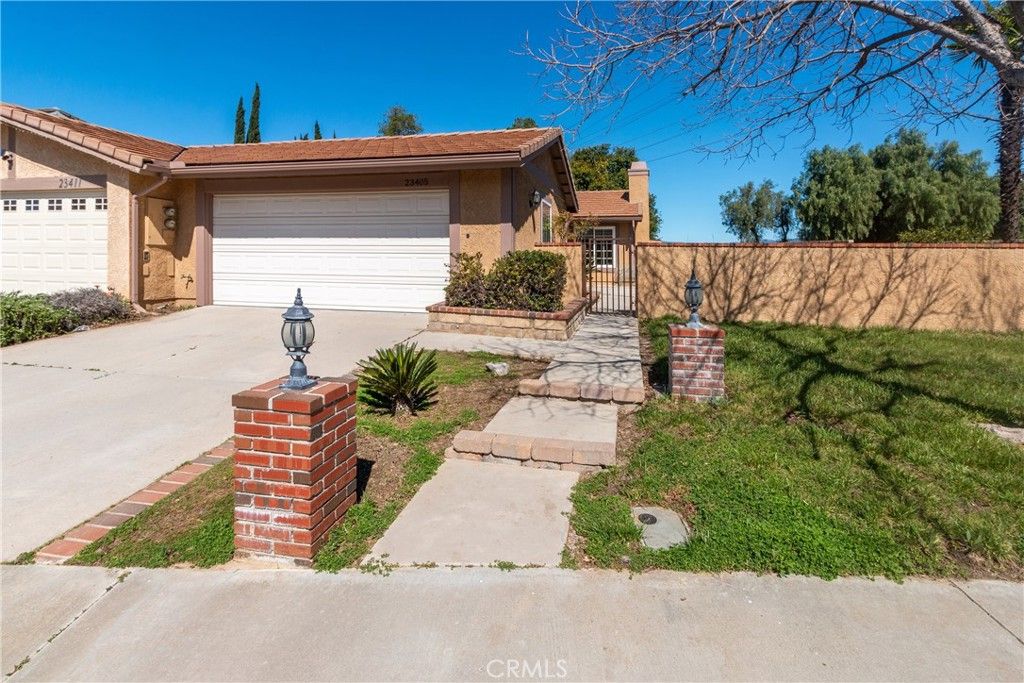 23405 Gaucho Court, Valencia, CA 91355