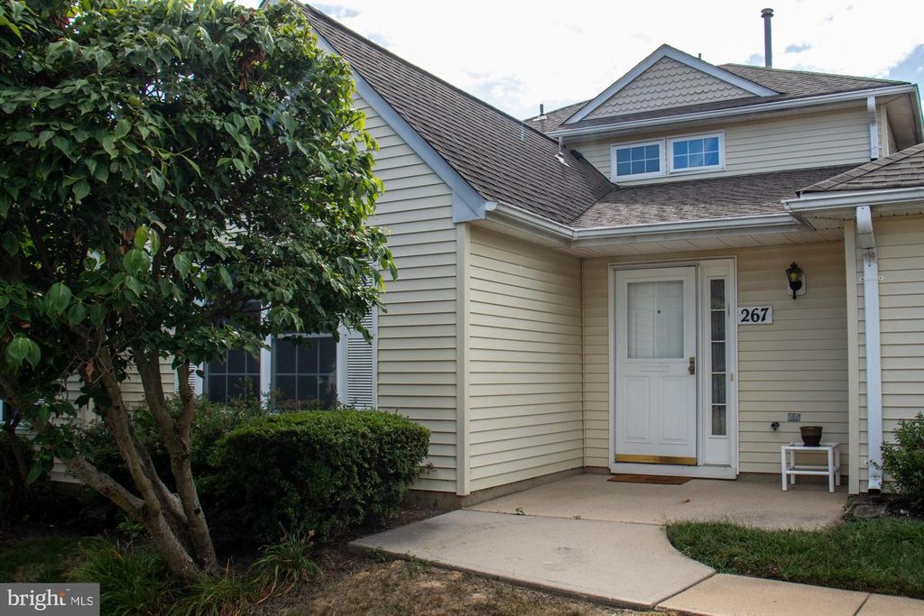 267 NIGHTHAWK DRIVE #267, Monroe Township, NJ 08831