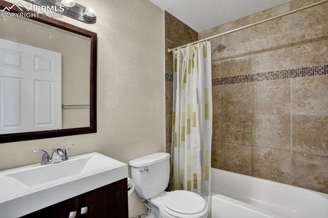 4320 Kanaly Court, Colorado Springs, CO 80916