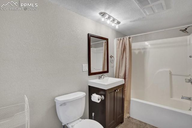 4320 Kanaly Court, Colorado Springs, CO 80916