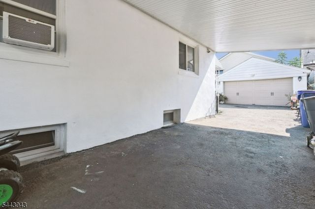 237 Sherwood Ave, Paterson City, NJ 07502