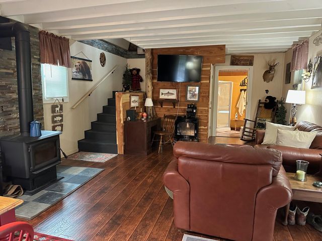 1064 Cathcart Road, Dowelltown, TN 37059