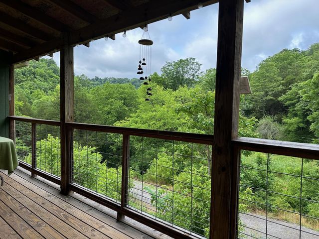 1064 Cathcart Road, Dowelltown, TN 37059