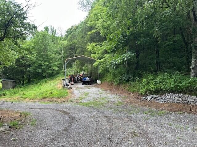 1064 Cathcart Road, Dowelltown, TN 37059