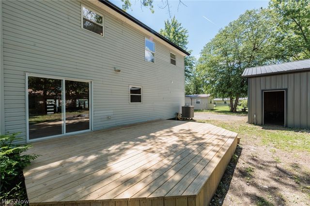 35032 East Road, Grafton, OH 44044