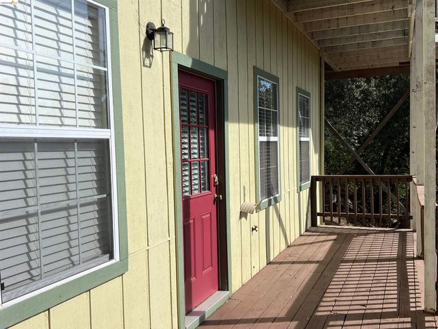 20384 Canyonview Dr, Tuolumne, CA 95479