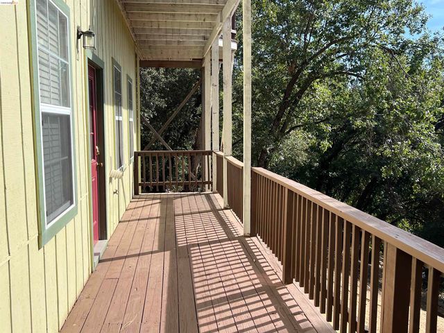 20384 Canyonview Dr, Tuolumne, CA 95479