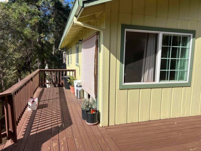 20384 Canyonview Dr, Tuolumne, CA 95479