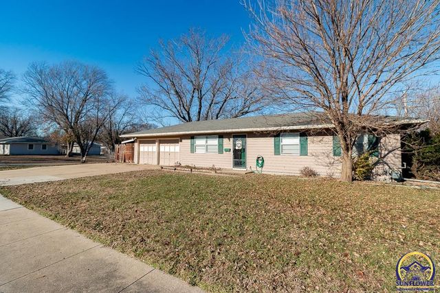 4032 SW 34th ST, Topeka, KS 66614
