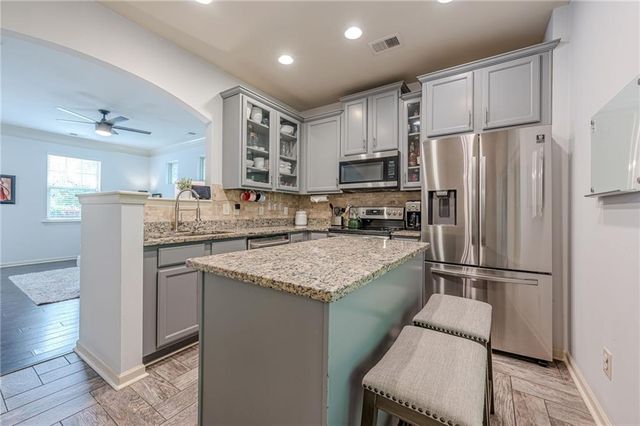 177 Village Trail, Woodstock, GA 30188
