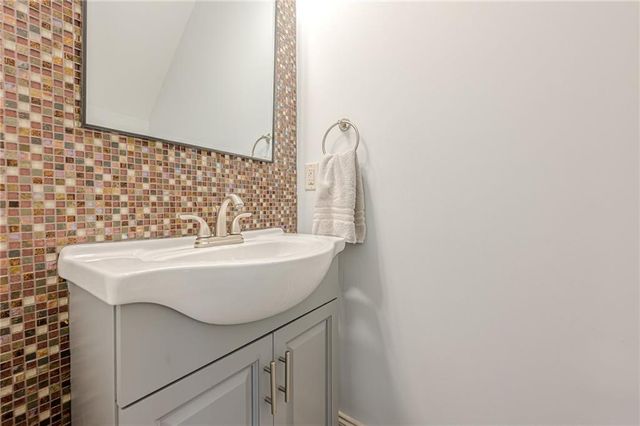 177 Village Trail, Woodstock, GA 30188