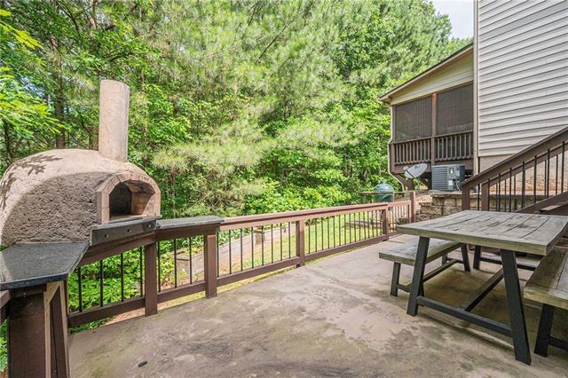 177 Village Trail, Woodstock, GA 30188
