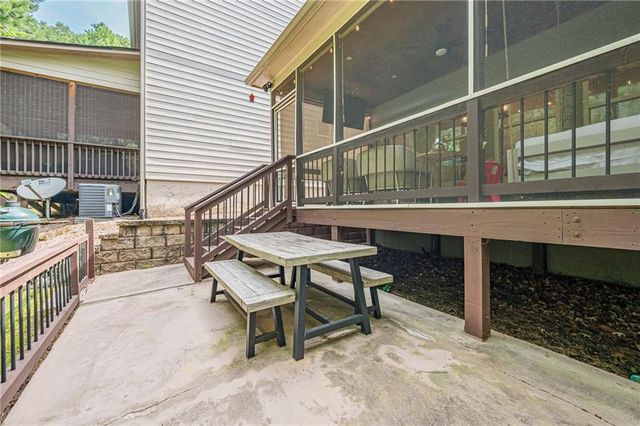 177 Village Trail, Woodstock, GA 30188