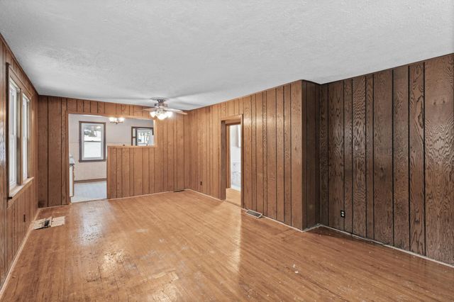 2315 Kirkwood Lane N, Plymouth, MN 55441