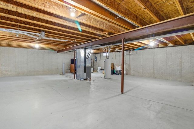 N96W14211 Knollcrest CIRCLE, Germantown, WI 53022