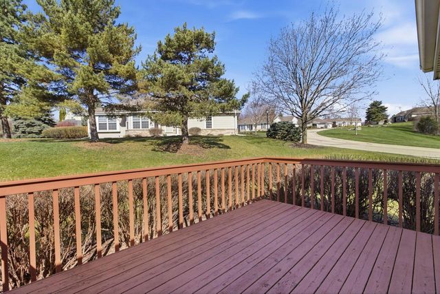 N96W14211 Knollcrest CIRCLE, Germantown, WI 53022