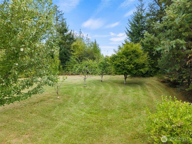 1303 E Alta Drive, Belfair, WA 98528