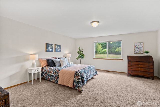 1303 E Alta Drive, Belfair, WA 98528