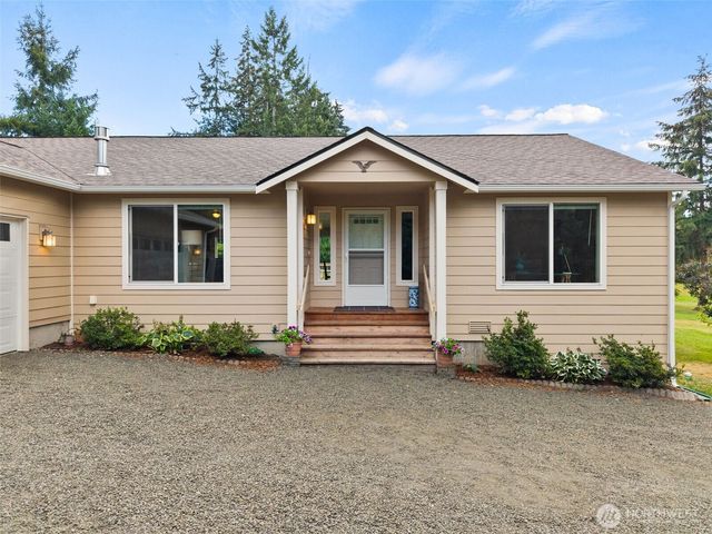1303 E Alta Drive, Belfair, WA 98528
