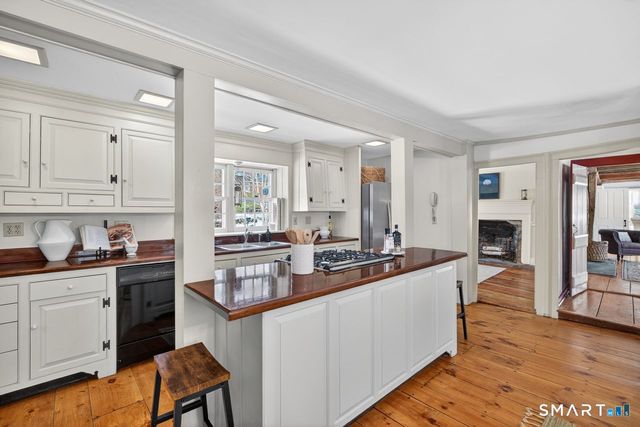 243 Mile Creek Road, Old Lyme, CT 06371