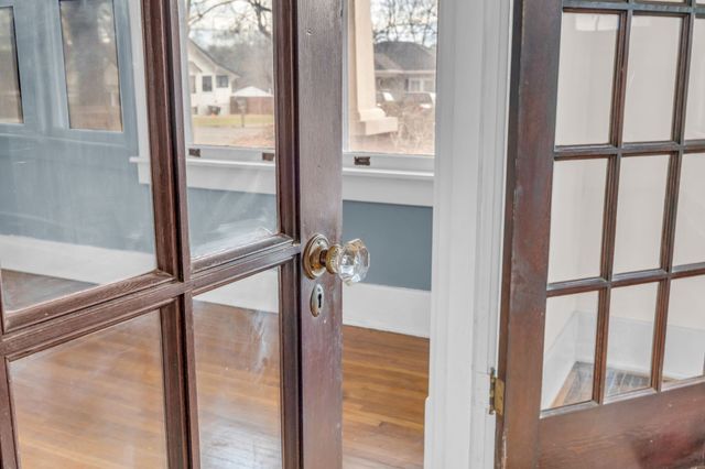 1207 Shelton Ave, Nashville, TN 37216