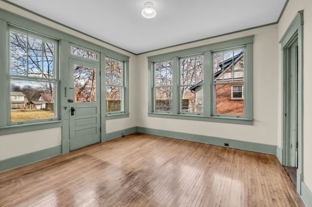 1207 Shelton Ave, Nashville, TN 37216