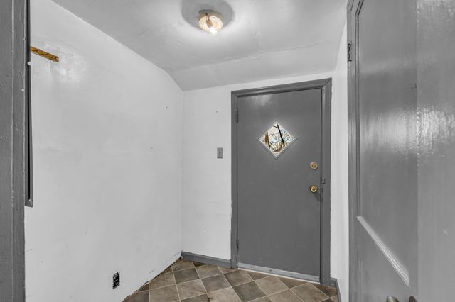 1207 Shelton Ave, Nashville, TN 37216