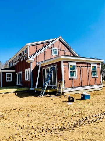 7 Martha's Way, Edgartown, MA 02539