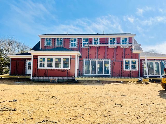 7 Martha's Way, Edgartown, MA 02539