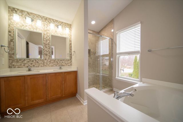 11938 Cabri Lane, Fishers, IN 46037