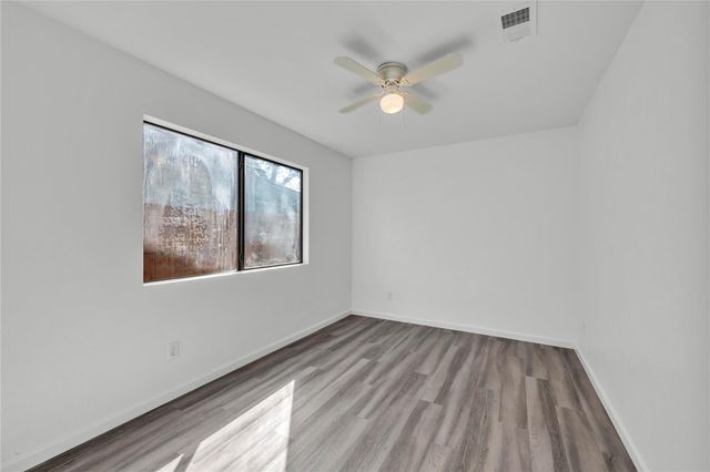 1800 Tamra CT, Round Rock, TX 78681