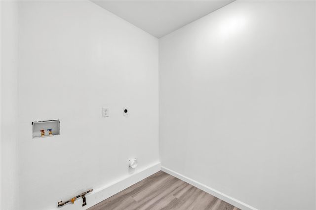 1800 Tamra CT, Round Rock, TX 78681