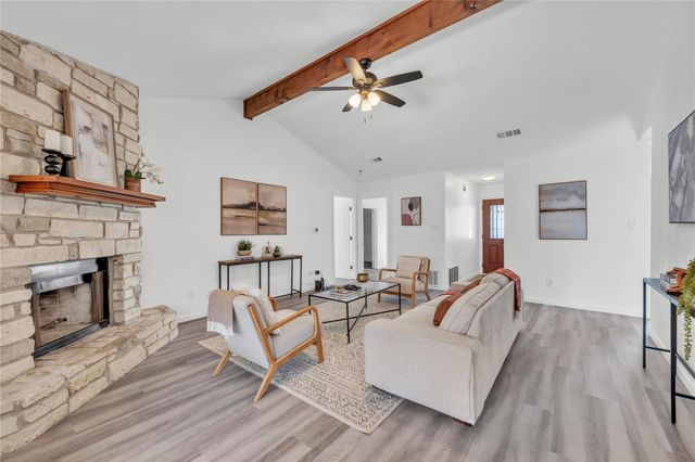 1800 Tamra CT, Round Rock, TX 78681