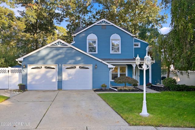 4 Andiron Court, Howell, NJ 07731