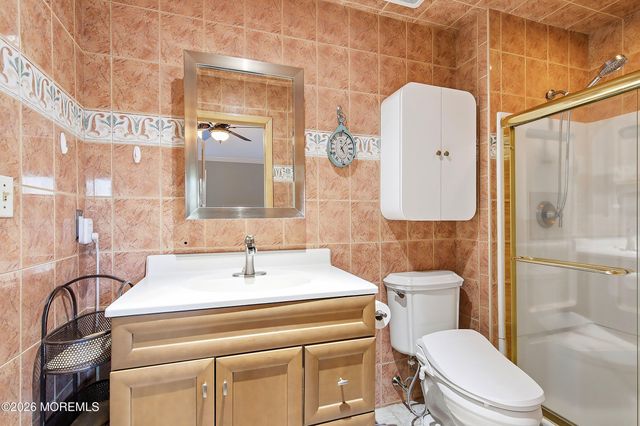 4 Andiron Court, Howell, NJ 07731