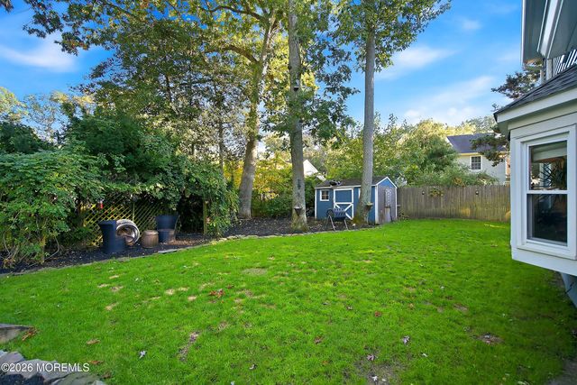 4 Andiron Court, Howell, NJ 07731
