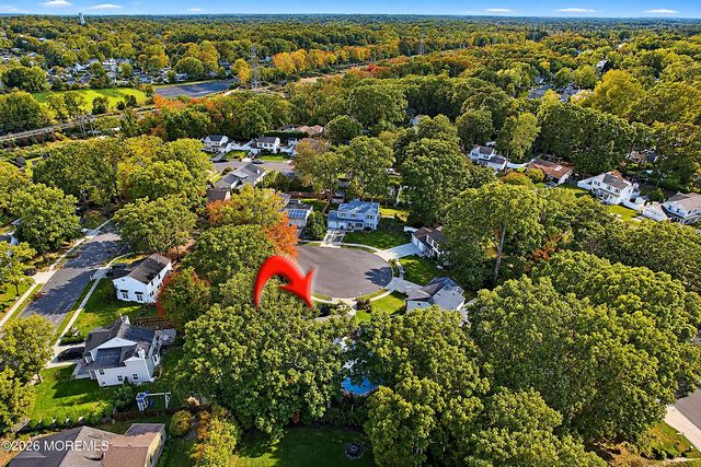 4 Andiron Court, Howell, NJ 07731