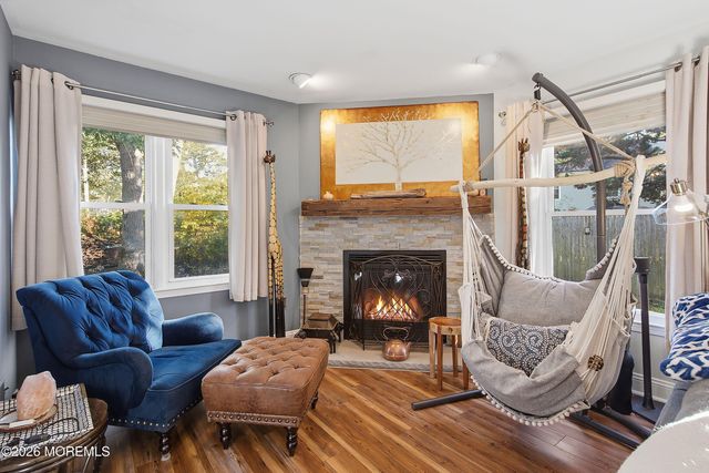 4 Andiron Court, Howell, NJ 07731