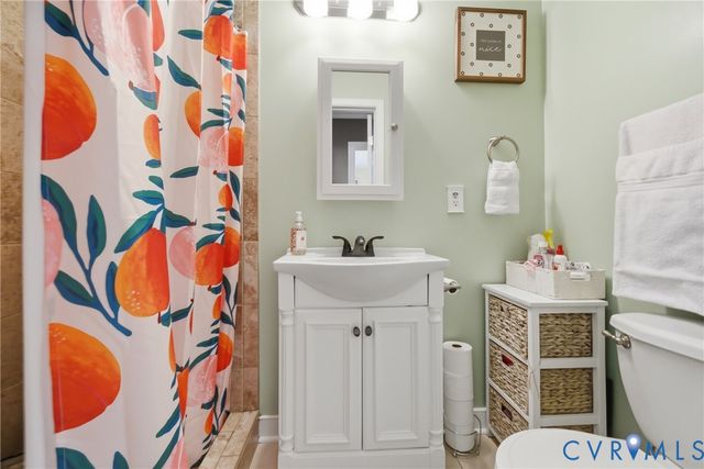 23 Huntsman Rd, Sandston, VA 23150