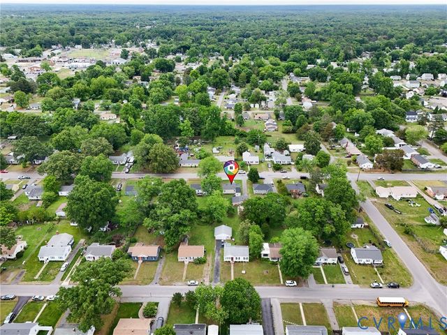 23 Huntsman Rd, Sandston, VA 23150