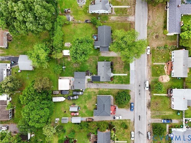 23 Huntsman Rd, Sandston, VA 23150