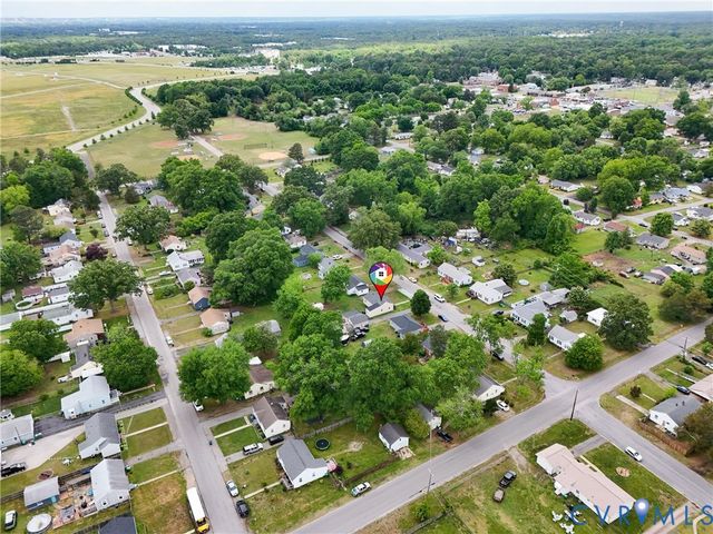 23 Huntsman Rd, Sandston, VA 23150